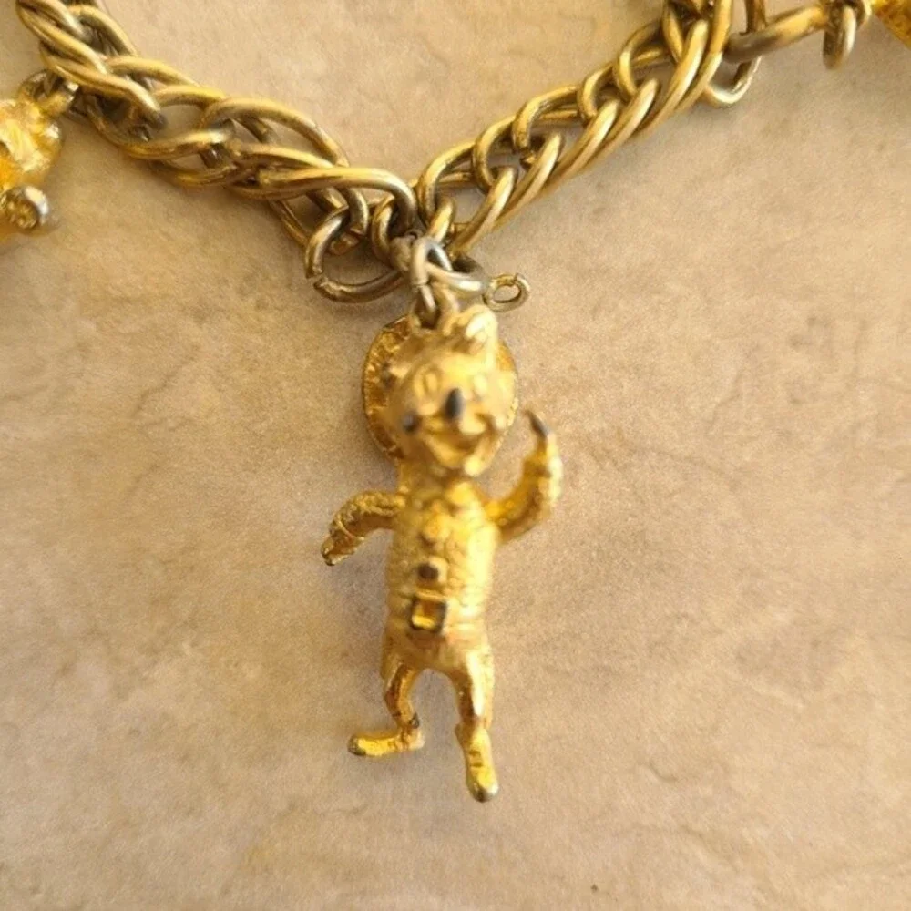 Kellogg's Cereal Box Mascot VTG 1970's charm advertise promo bracelet Collector